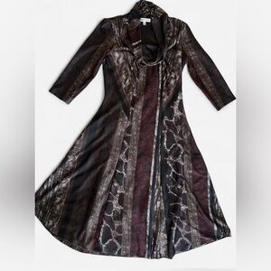 Robbie Bee Black and Brown Long Sleeve Dress